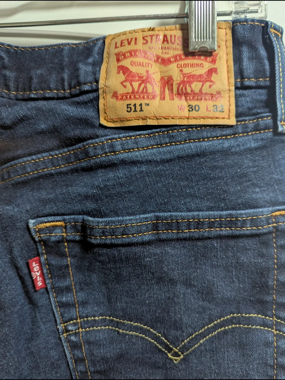 Levi's Straight Leg Jeans in Dark Blue